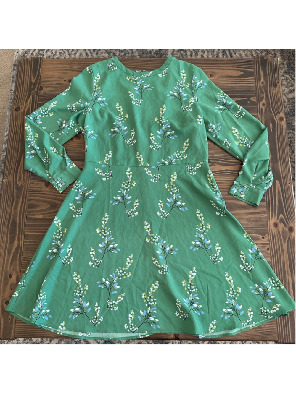 Women’s LOFT Green Floral Long Sleeve Dress Size 12 NWT - Picture 2 of 10